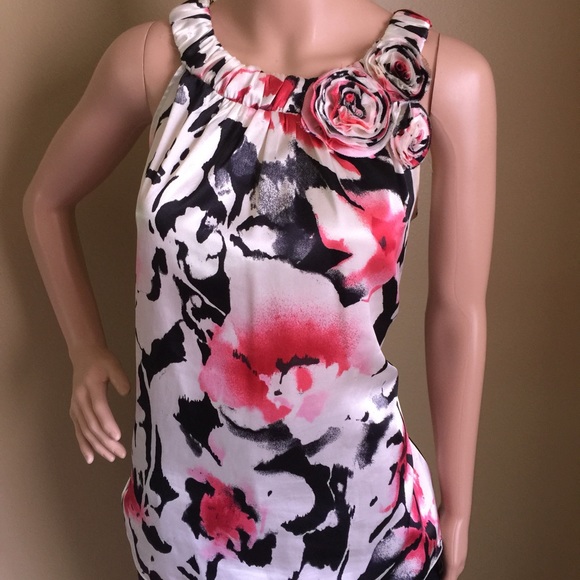 Sleeveless Dressy Shirt - Picture 1 of 3