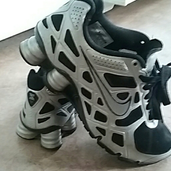 Nike Shox 2 pair