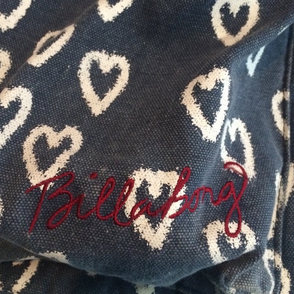 Billabong heart book bag - Picture 3 of 4