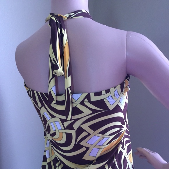 Halter top - Picture 2 of 4