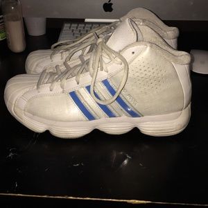 Women's Adidas Pro Model