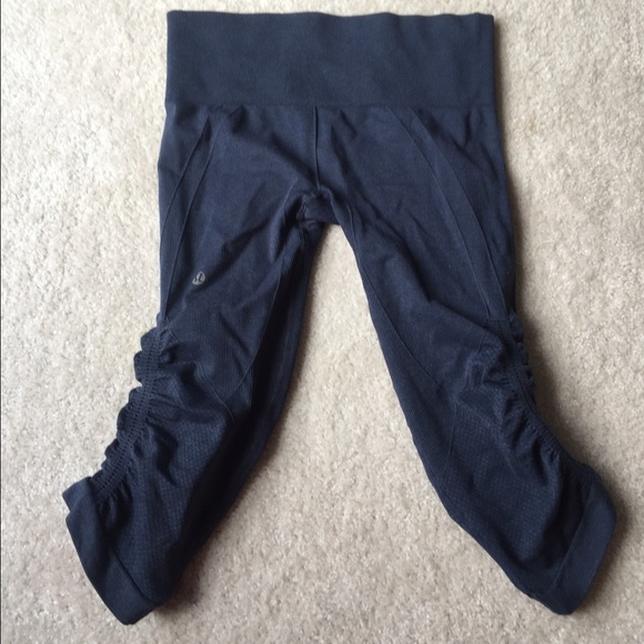 Blue lululemon leggings