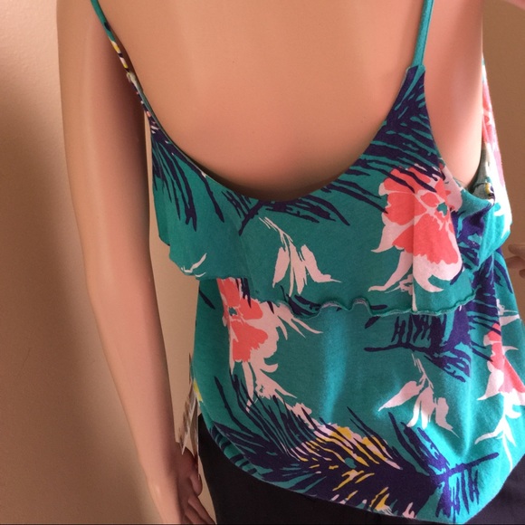 Summery tank top - Picture 3 of 4