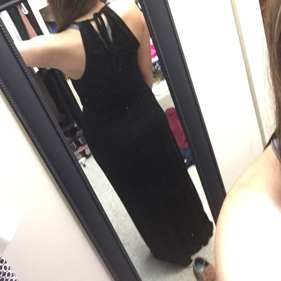Black Maxi Dress - Picture 2 of 2