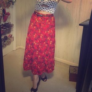 Floral skirt w/belt