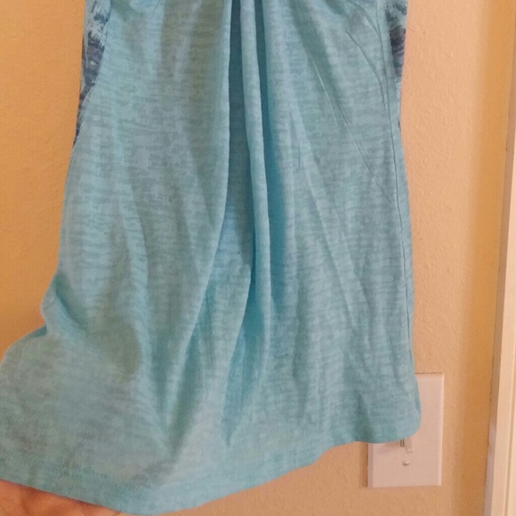 Cute tank top! - Picture 2 of 2