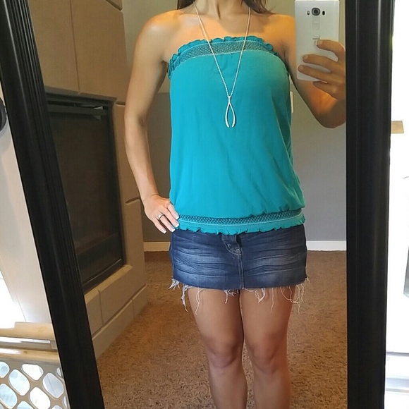 Maurice teal tube top