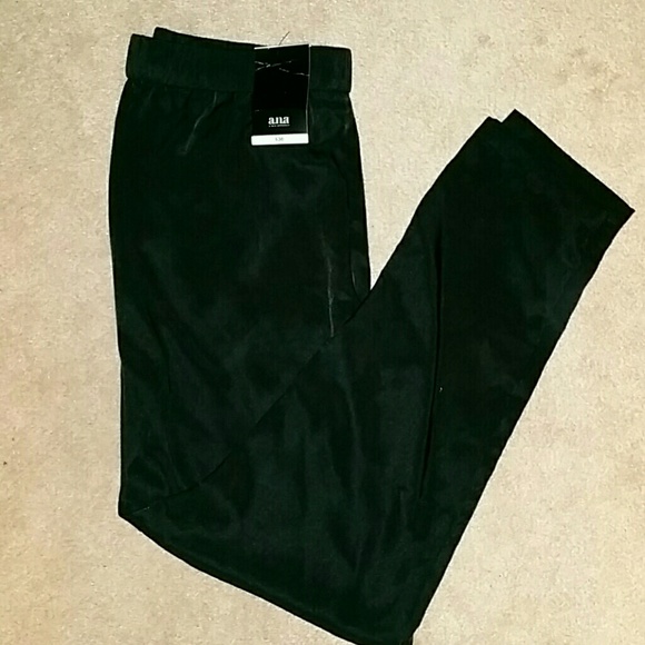 NWT Black Jogger Pant