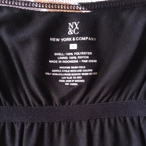 Lined sheer tank w/ adjustable straps - Picture 3 of 3