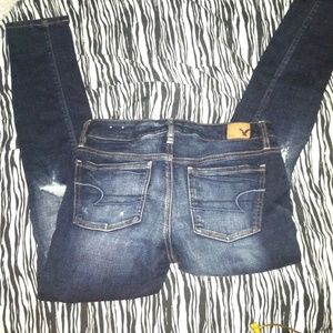 NWOT American Eagle ripped skinny jeans