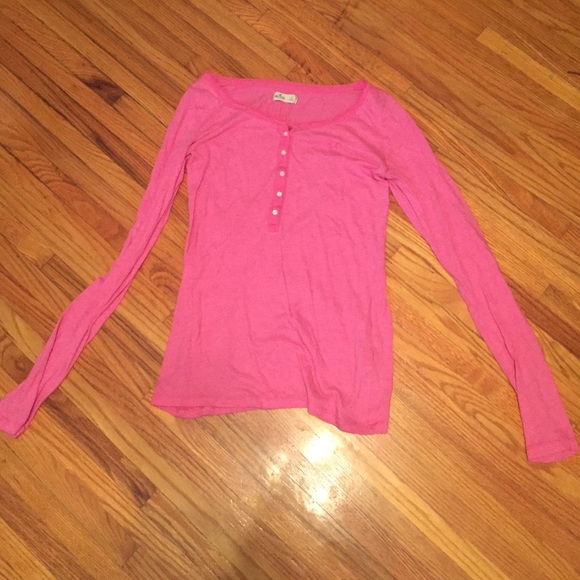 long sleeve Hollister top