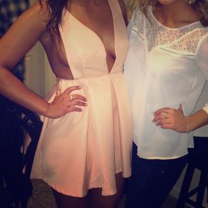 ᑭᗩᔕteᒪ ᑭiᑎk ᗪᖇeᔕᔕ