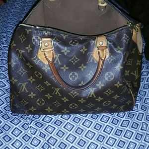 Louis Vuitton purse