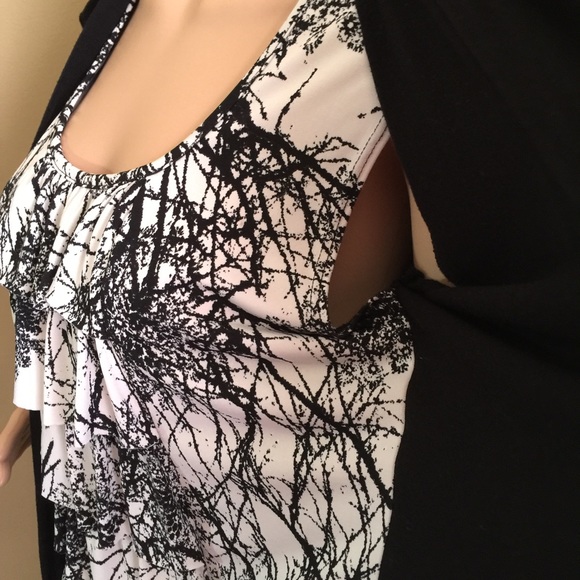 One piece shirt black and white - Picture 2 of 4