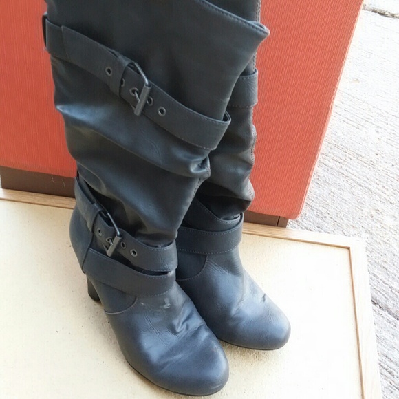 Boots - Picture 1 of 4