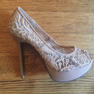 Mix No6 Lace Cream Pumps .. Worn Once