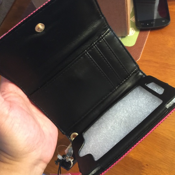 VS Iphone 5 Case - Picture 2 of 3