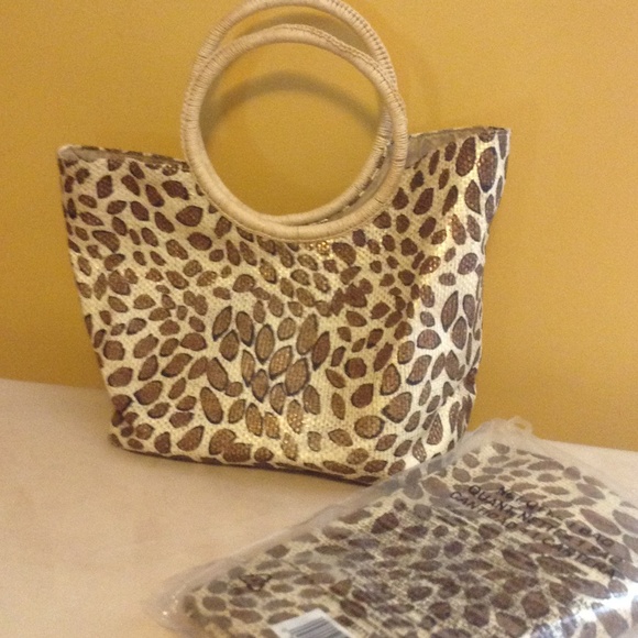 NWT LEOPARD print straw tote bag 18x20 fully lined - Picture 4 of 4