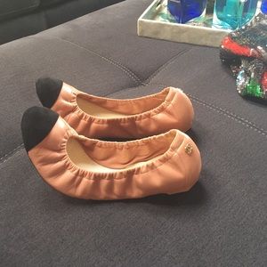 ❤️sold❤️ Excellent Chanel flats size 41, $695+