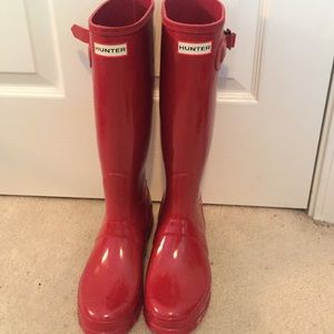 SOLD Hunter rain boots