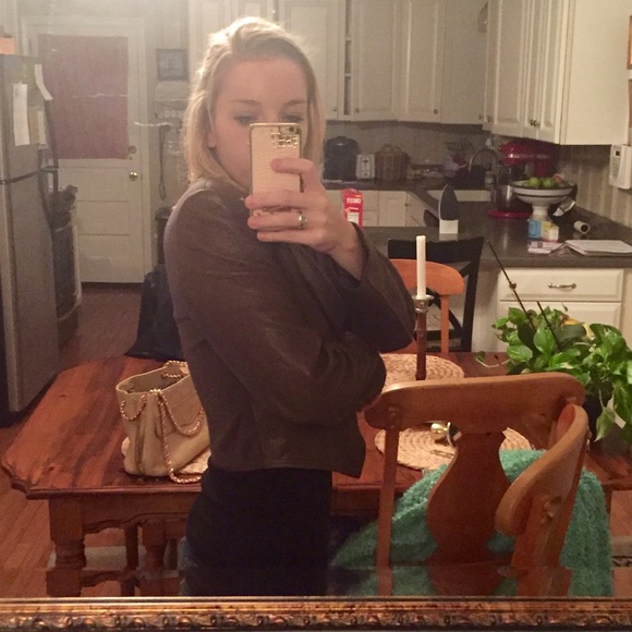 🎉SALE!🎉Alice + Olivia leather jacket size M - Picture 4 of 4