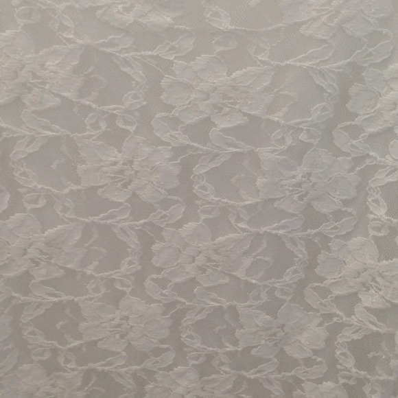 Lace Tee - Picture 3 of 3