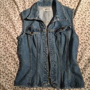Denim Vest size small - $4