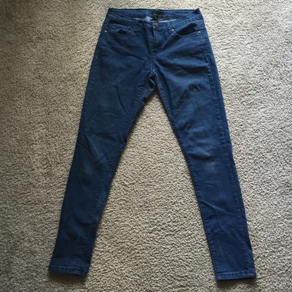 Dark Washed Skinny Jeans