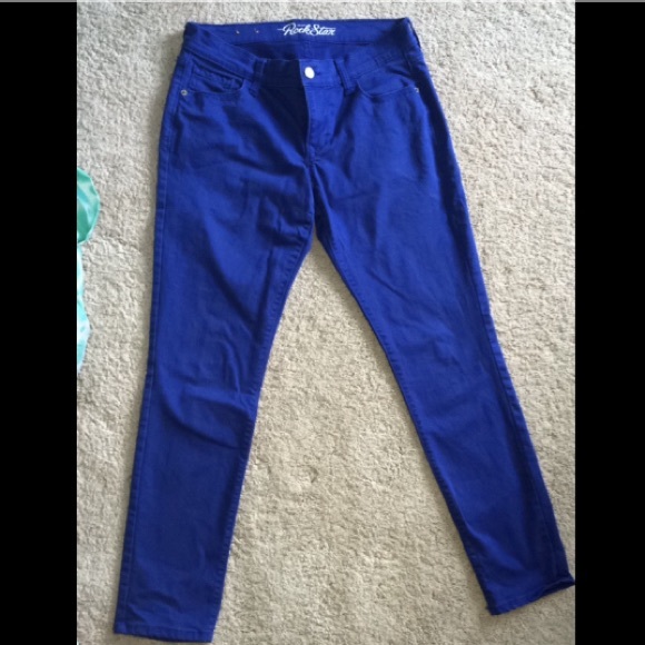 Blue skinny jeans