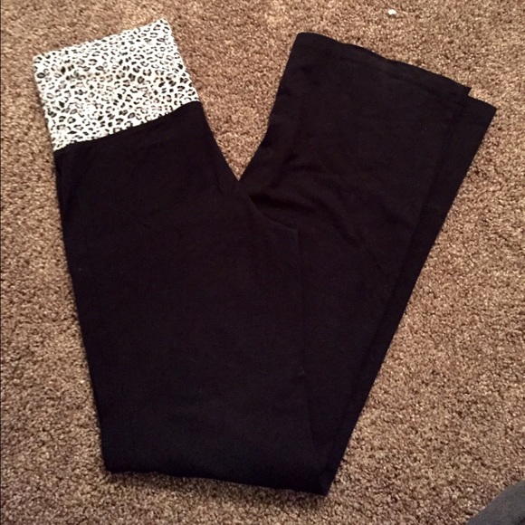 Cheetah yoga pants!