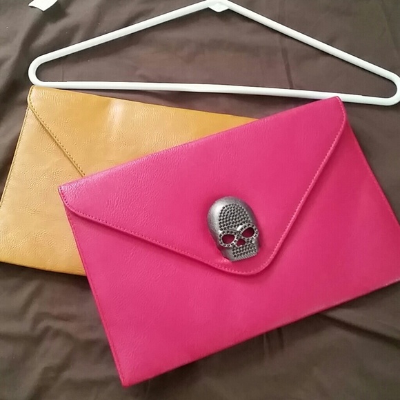 SALE!!!! Large Skull Head Envelope Clutch