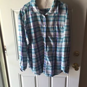 American Eagle plaid shirt