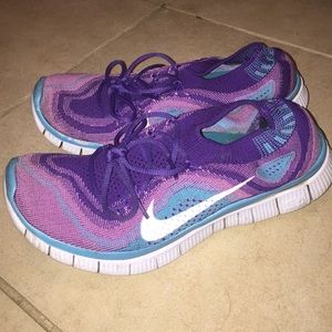 Nike fly knit trainers
