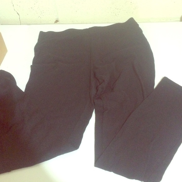 Hollister size L