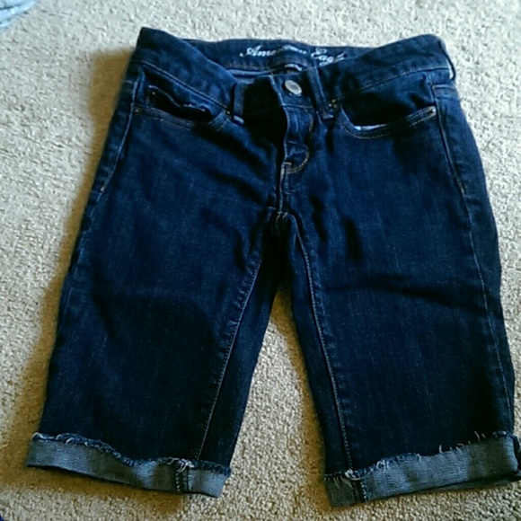 Mid thigh Jean shorts