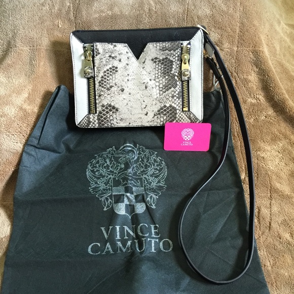 Vince camuto