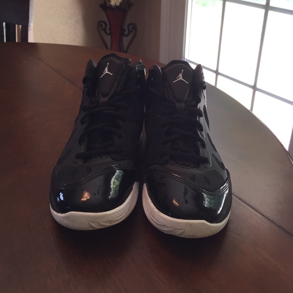 Jordan Play In These II - Picture 2 of 4