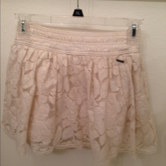 Hollister skirt