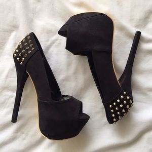 Spiked Peep-toe Platforms