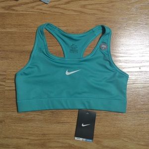 Bran new nike sports bra!