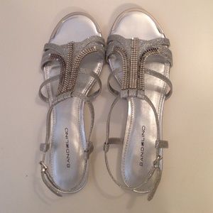 Women's Silver Dress Sandals Size 7.5