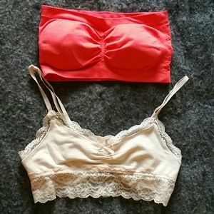 Lacy bralette and neon orange bandue