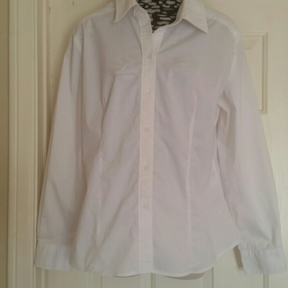 White Button Down Lomg Sleeve Top