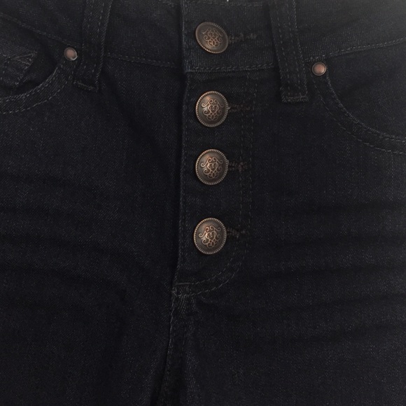 Cute High waisted shorts - Picture 3 of 3