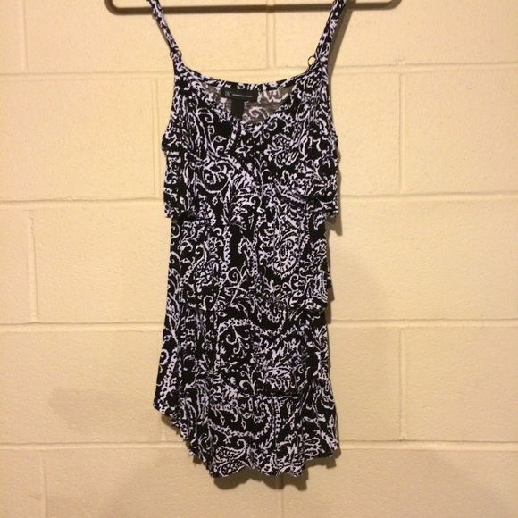 INC black and white paisley top
