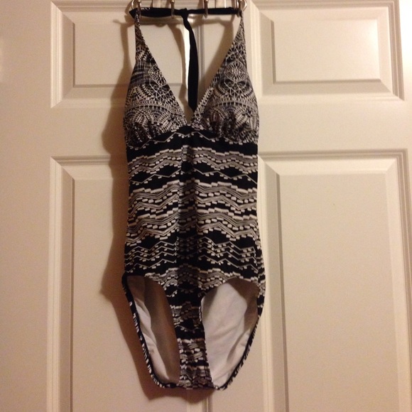 Patterned swimsuit