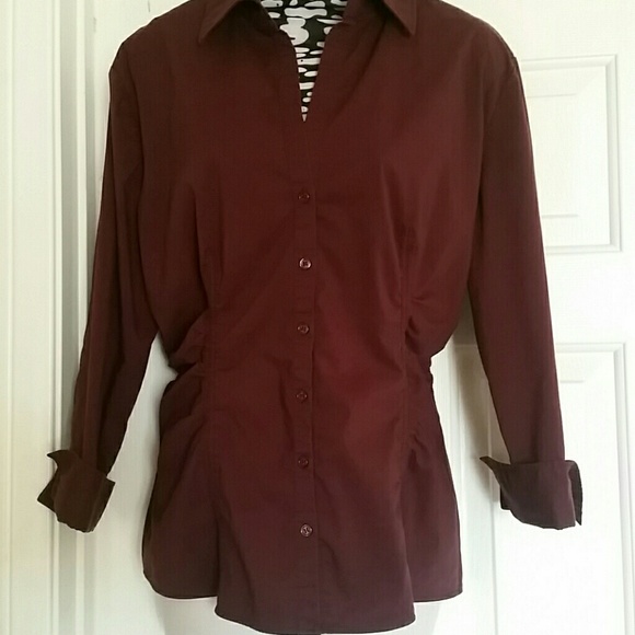 NYC Burgundy stretch button up top