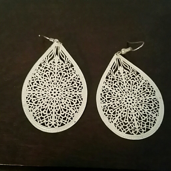 Silver filagre earrings
