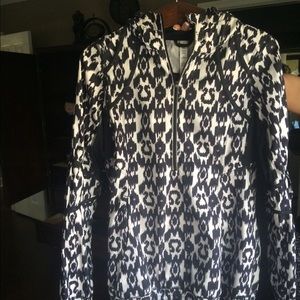 🍋 lululemon runners/rain jacket 🍋