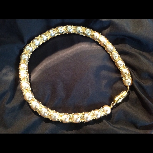St. John necklace